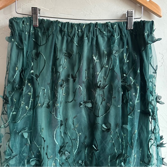 Dark Fairycore Forest Green Sheer Floral Applique Tulle Midi Skirt Ethereal Sz M - Picture 2 of 7